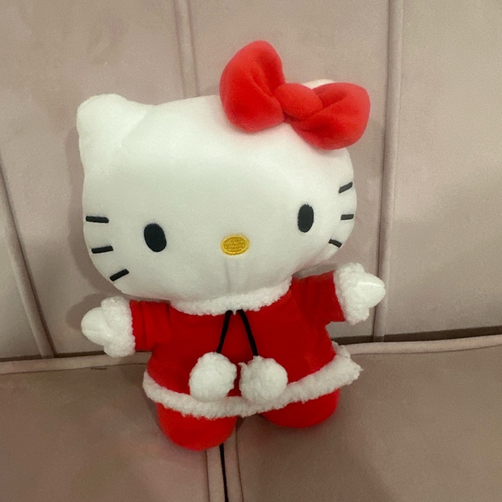 Hello Kitty Christmas Plushie
